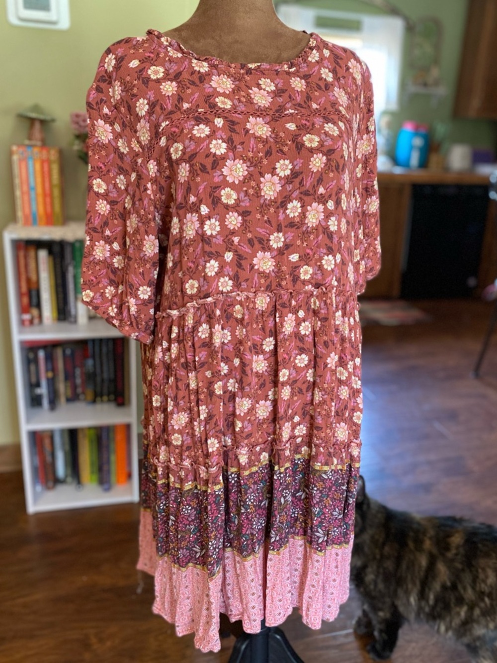 Knox rose red pink floral rayon dress
